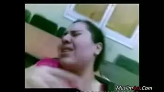 فتاة مصرية بريئة تجرب الديبي لأول مرة