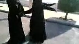 إباحية خارجية مع بنات عربيات عاريات