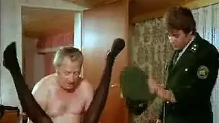 كلاسيكي ألماني إكس إكس إكس: مشاهد جنس قاسي وفتاة على فتاة