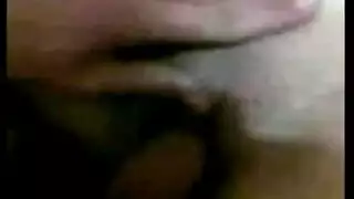 جنس عنيف لزوجين مثارين قضيبه يدمر فرجها المبلل