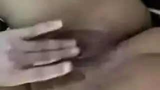 فايزه ببزاز هايجه مربربه للبوه كبيره فى السن بس مشبعتش شرمطه وحيحان