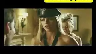 الحلق مارس الجنس وسادة بالإصبع