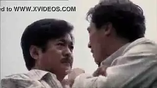 اللسان المزدوج مثلي الجنس ومستقيم منافسة