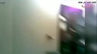 جنس قاسي مع عاهرة مصرية محجبة