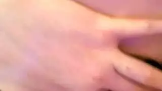 طالبات مشاغبات تركن وحيدات ويقررن تجربة الجنس الجماعي