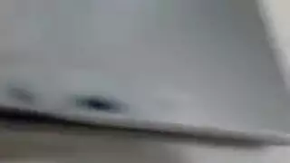 نشوة جنسية قوية في المطبخ: امرأة برازيلية تُقبض عليها أثناء الفعل وتنزل