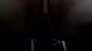 سمراء الجمال اللعين على الحمام