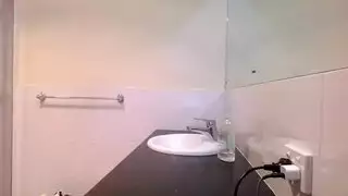 الإنجليزية الشرج دسار صنم