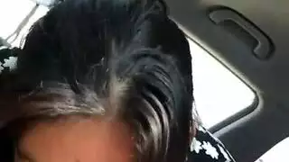 شاعر غني يملأ الفتحات في مشهد حديث المال الصريح