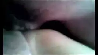 جار أسود ذو عضو كبير يمارس الجنس مع الشقراء العاهرة أولي ميلز