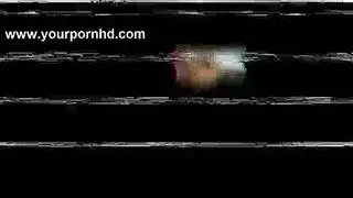 معلمة مثيرة تستمني ثم تمارس جنسًا قويًا في المكتب مع قذف داخلي