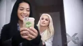 طالبة مراهقة تداعب وتنيك رجلها في غرفة مستأجرة إكس إكس إكس