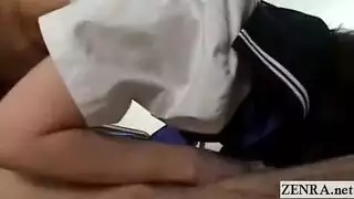 امرأة ناضجة مثيرة تخون أمام الكاميرا إباحية