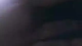 العاهرة الشرق أوسطية غادة تمص وتمارس الجنس