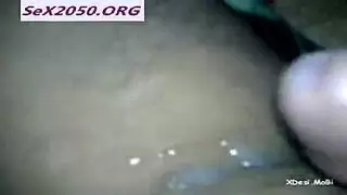 تربية حظيرة: جنس صريح للجدة مع الحمار
