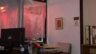 مشهد جنس جماعي لدليا ينتهي بالقذف الداخلي