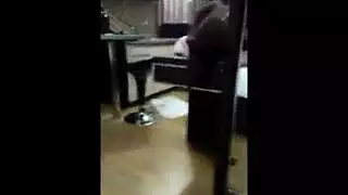 سكس بالحجاب: نيك مع بقاء الملابس