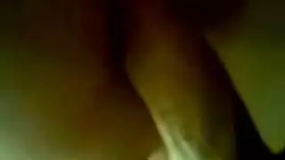 تسريب تسجيل خاص: حفلة جنس قاسية لزوجين عربيين
