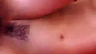 أزور إعجابي على الفيسبوك من أجل مشاهد جنسية مكثفة ومتعة