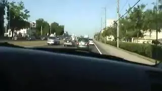 فتاتان، سيارة واحدة: إباحية سحاقية صريحة على ويب كام