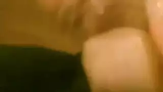 رجل يمارس الجنس مع زوجها جار