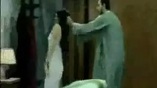 حفلة نيك المشاهير: هيفاء وهبي تئن بينما عمرو سعد يضربها بقوة في المتجر