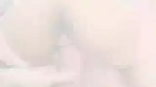 كسرها: اختناق بالقضيب ونيك للأثداء