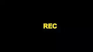 النوم مع ابن الزوج دون ملابس