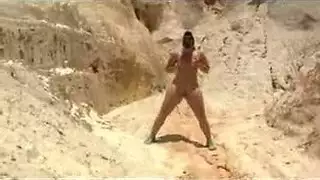 نجمة البورن مايس تتعرض لنكاح شرجي عنيف