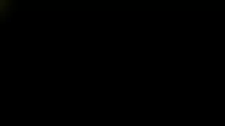 النص الأصلي: بنات