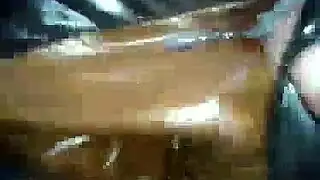 إيلاج مزدوج في فتاة يمنية