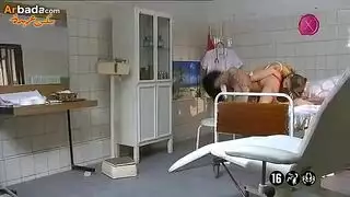 أول مرة سحاقية لمورجانا مشهد إباحي كامل