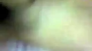 ثديان شقيان وفرج ضيق لزوج الأم