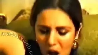 شهوة مثلية مصرية – تدليك بالأصابع والجماع معًا