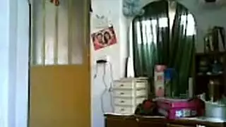 شاب ينيك زوجة ايبه المطلقة