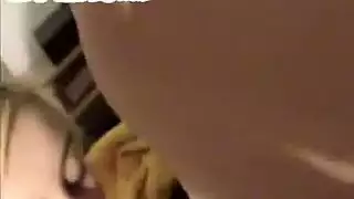 تحدث لغتي وفمك ممتلئ