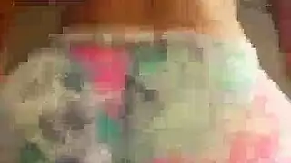 قرنية بوم يندفع لرجل أسود