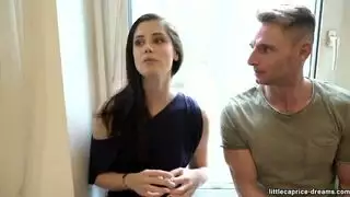 مجموعة الجنس مع اثنين من الرجال واثنين من الفتيات يسألون عن ذلك