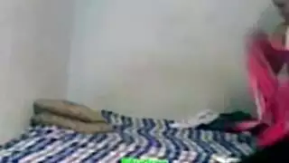 واحد ليتعلم النيك في بيت للدعارة عربي