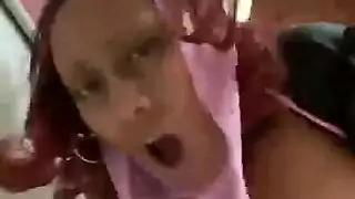 إباحية عربية متميزة: أعضاء كبيرة وفتحات ضيقة