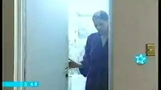 جماع مؤخرة فاخرة مع قذف على الأرداف المثالية