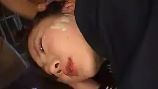 الثلاثي الديك ضخمة الديك في حلقة مختصرة