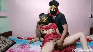 رباعية زوجه الهندي عن طريق الفم