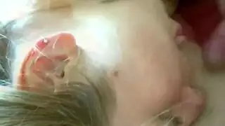 شقراء مغرية تختطف وتُغتصب بقضيب صلب