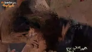 العرش الإباحي المثير للملكة مرجانة