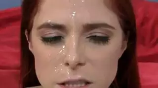 بيني باكس يفقد السيطرة ويركب قضيب جاره الصلب داخل المنزل
