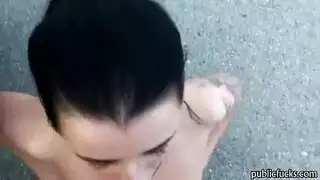 ناضجة ويونغ التبول فتاة الملاعين غي