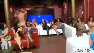 نيك خيات ازاوج مع اطبيب ويكشف عنهم