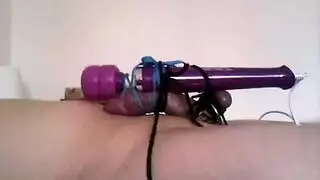 تعذيب بالون