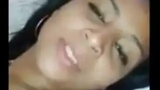 الهرة الأكل فاتن الأبنوس مثليه